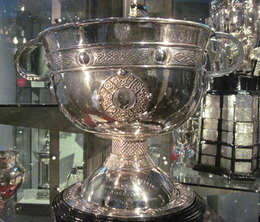 1928_Sam_Maguire_cup,_GAA_museum